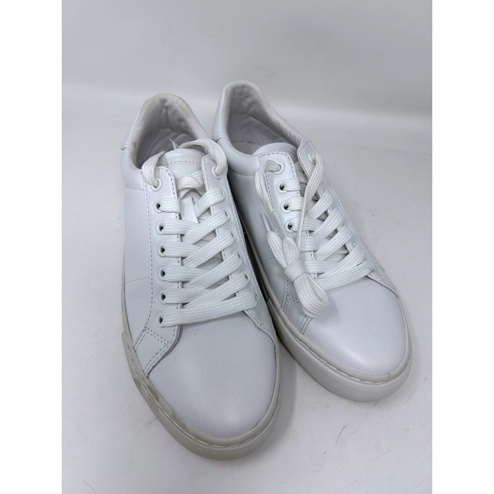Calvin Klein Camzy Sneakers Womens Size 7 White Low Top Logo Lace Up Shoes